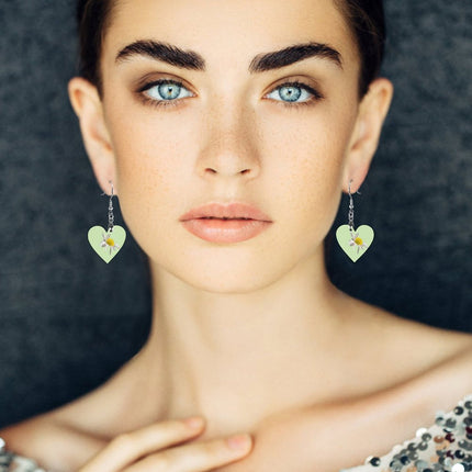 Wooden Heart Earrings Daisy Soft Green