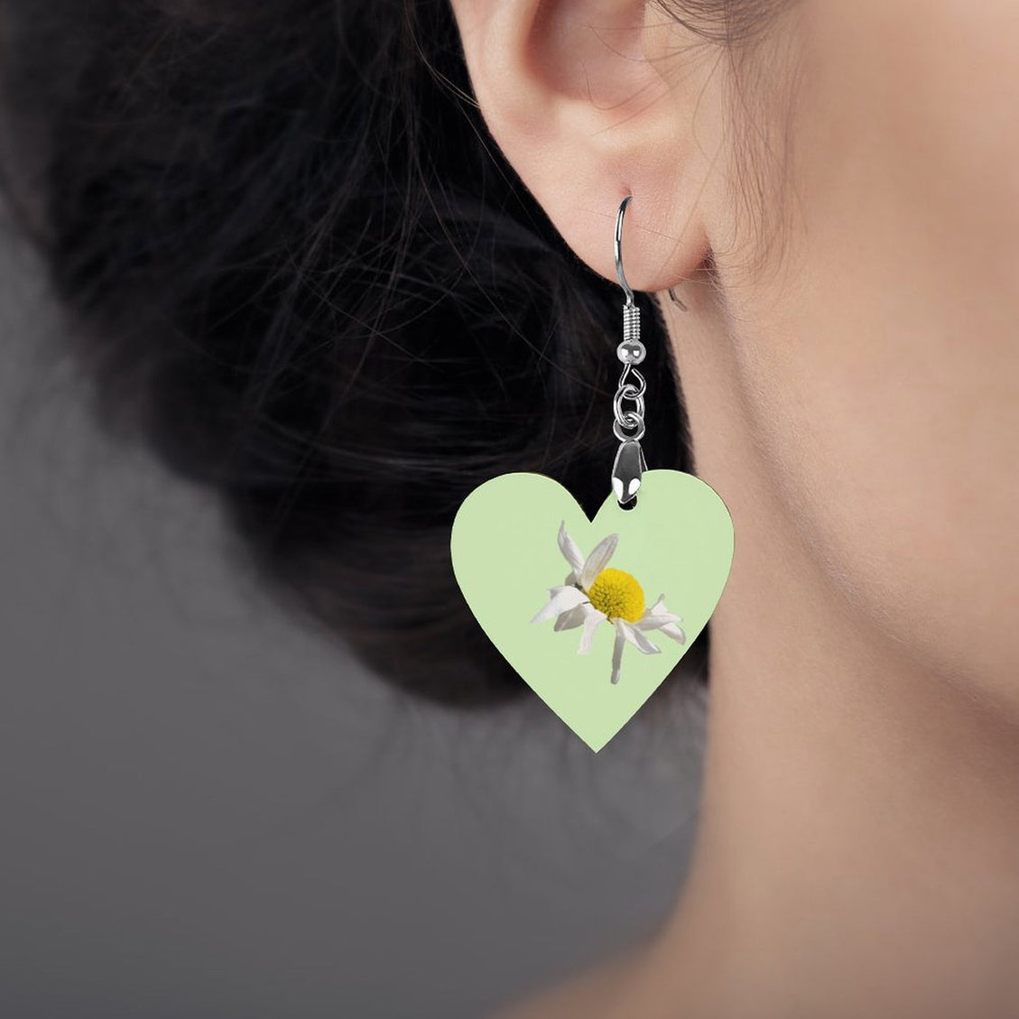 Wooden Heart Earrings Daisy Soft Green