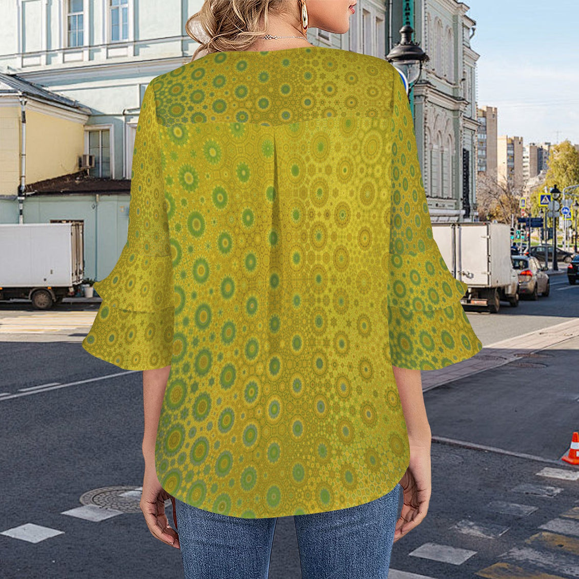 Layered Flare Sleeve Green Gold Reflections Ombre