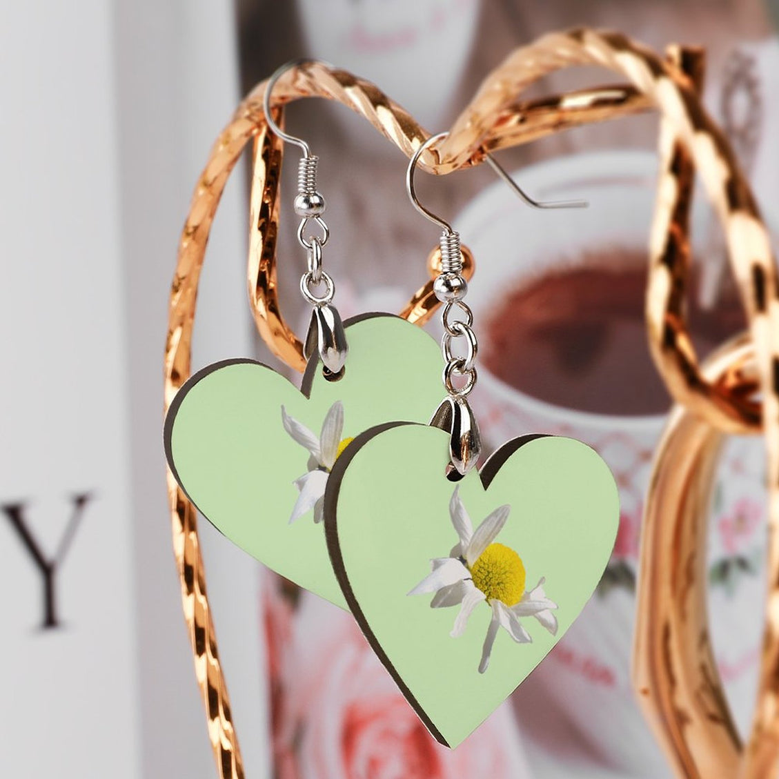 Wooden Heart Earrings Daisy Soft Green