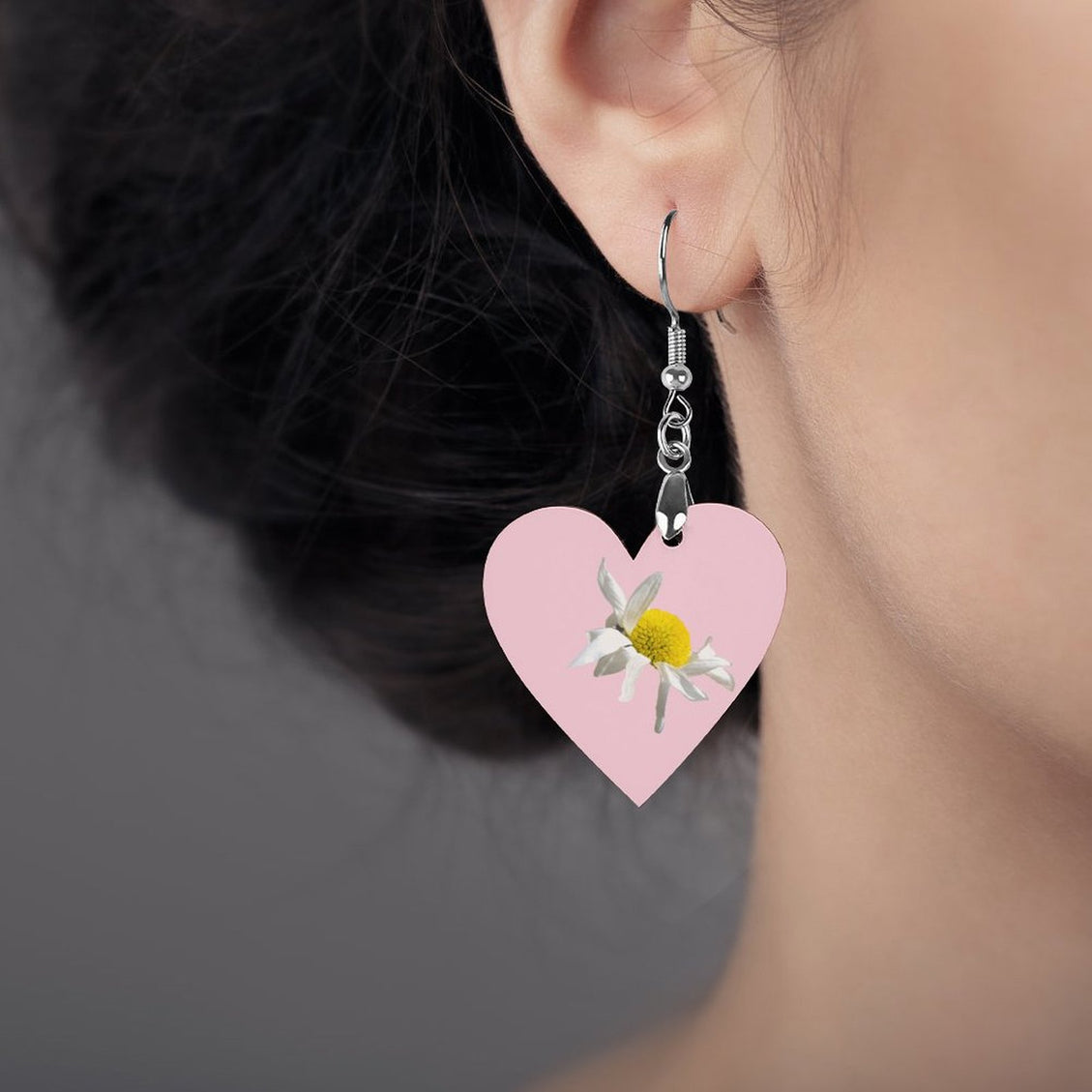 Wooden Heart Earrings Daisy on Soft Pink
