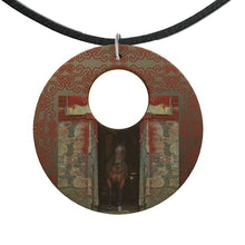 Charger l&#39;image dans la galerie, Horse in Red Barn by JVH Open Circle Wood Necklace
