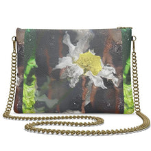 Load image into Gallery viewer, Crossbody Bag with Chain Daisy
